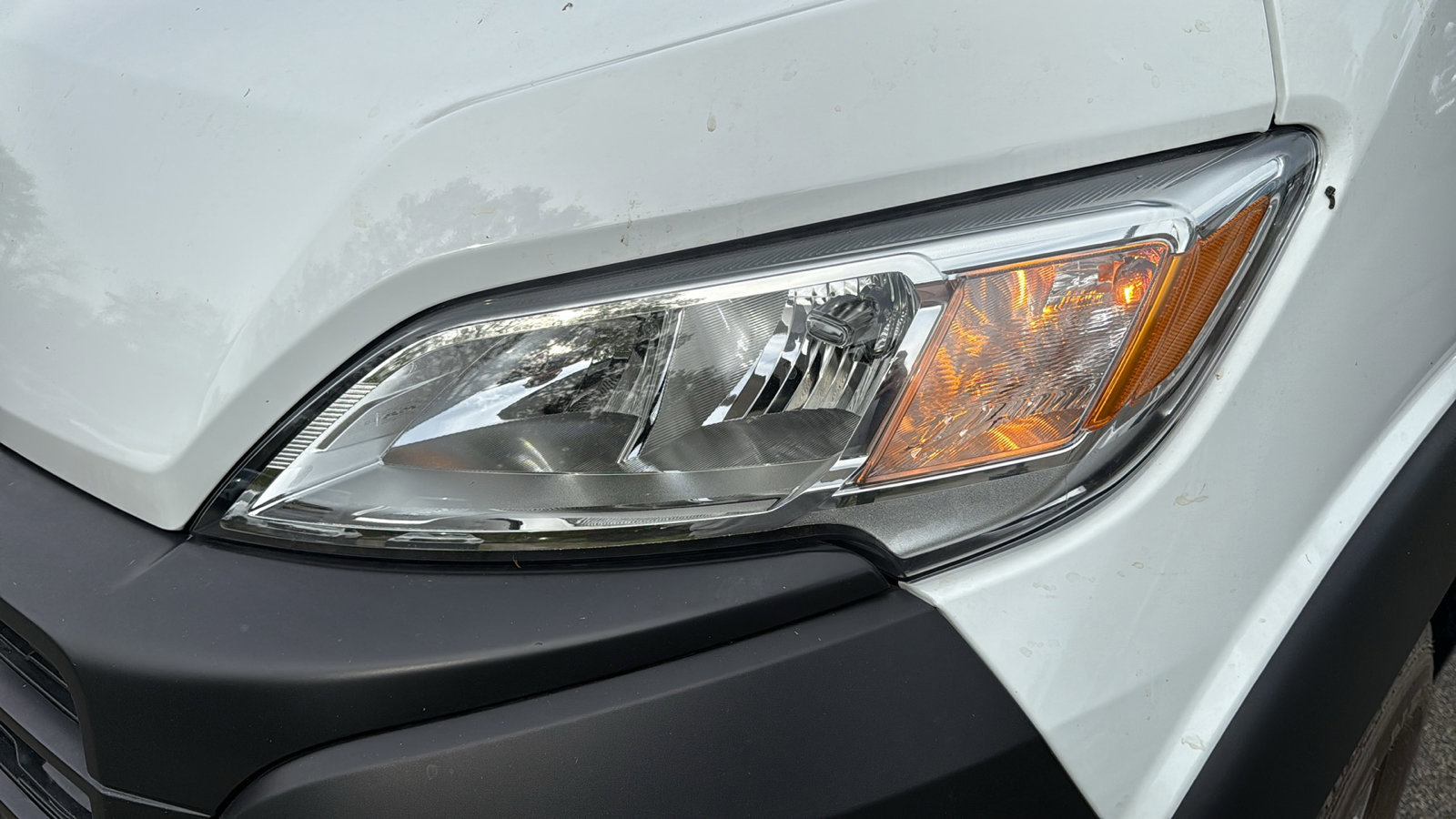 Used 2025 RAM ProMaster 2500 w/ Premium Convenience Group image 9