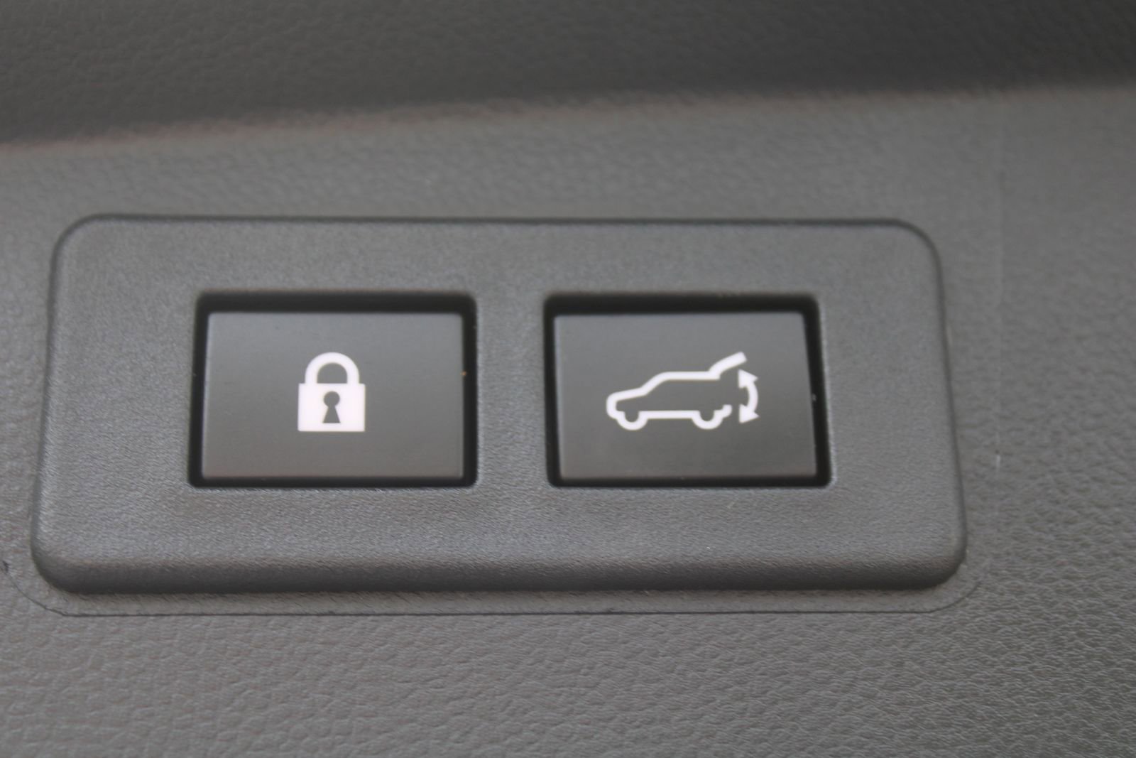 Used 2024 Subaru Outback Limited image 11