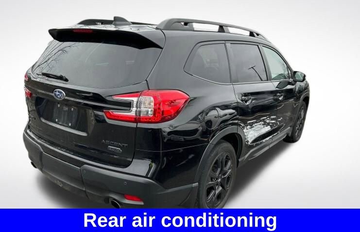 Used 2023 Subaru Ascent Onyx Edition image 5