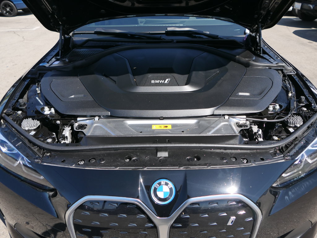 Used 2023 BMW i4 eDrive35 w/ Premium Package RWD image 25