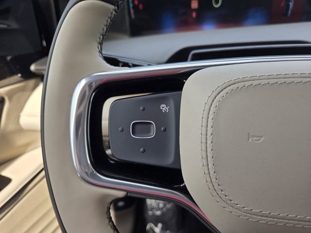 Used 2025 Lincoln Nautilus Reserve image 24