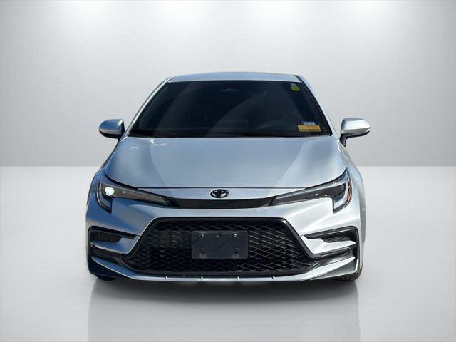Certified 2025 Toyota Corolla SE image 2