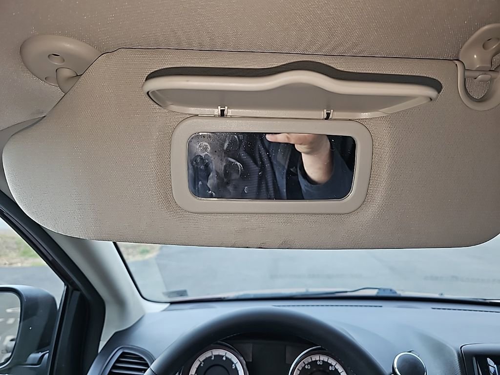 Used 2016 Dodge Grand Caravan American Value Package w/ UConnect Hands-Free Group image 27