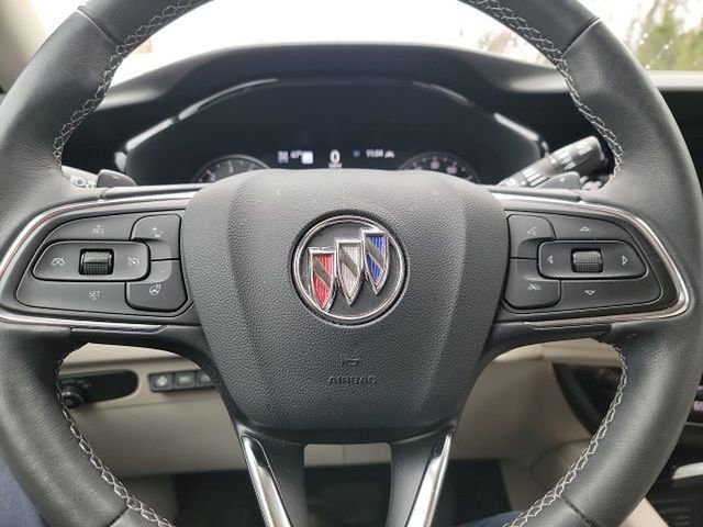 Used 2023 Buick Envision Avenir image 14