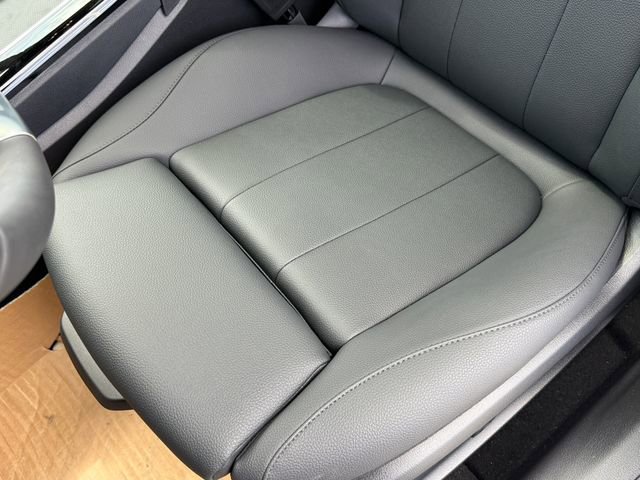 Certified 2025 Mercedes-Benz CLA 250 4MATIC image 10