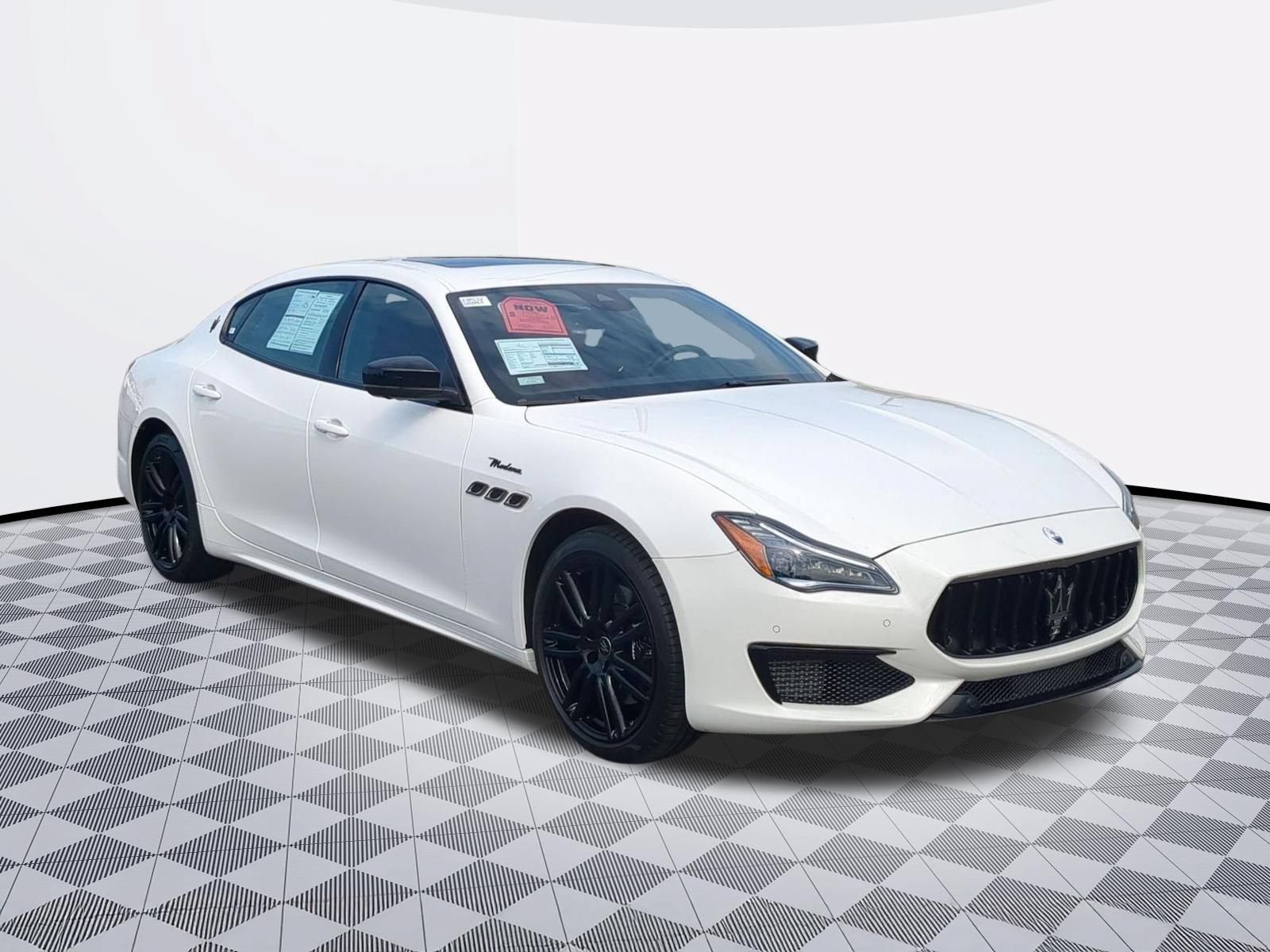 Used 2023 Maserati Quattroporte Modena Q4 AWD/4WD image 2