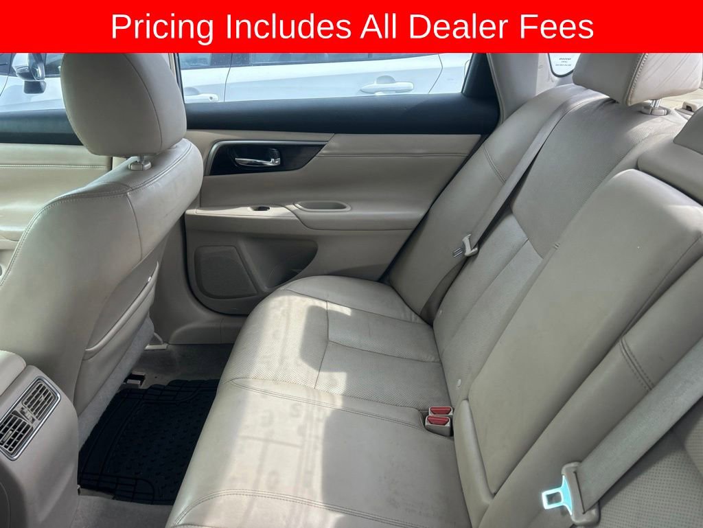 Used 2013 Nissan Altima 2.5 SL w/ Technology Pkg FWD image 8