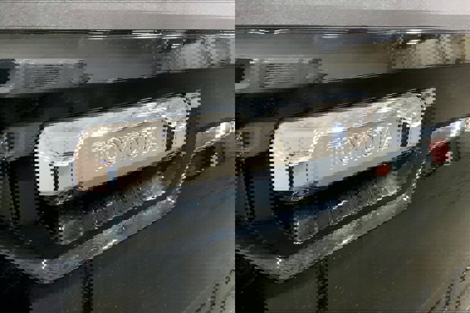 Used 2023 Toyota Tundra 1794 Edition image 31