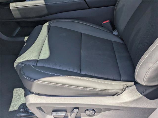 New 2026 Nissan Murano Platinum w/ Cargo Package AWD/4WD image 4