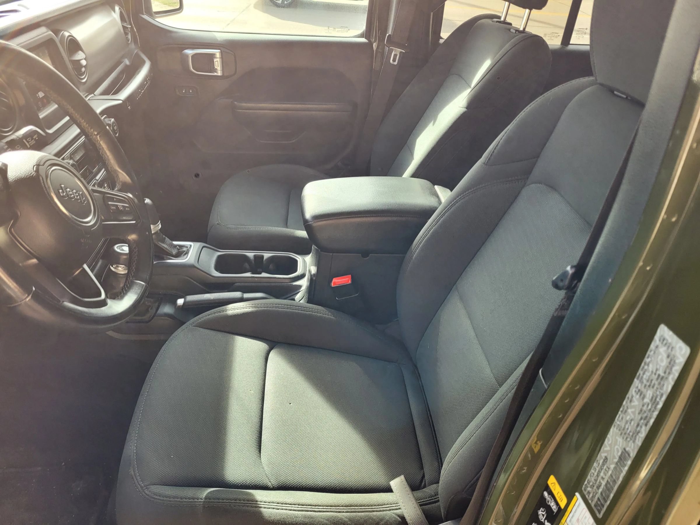 Used 2021 Jeep Wrangler Unlimited Sport AWD/4WD image 5
