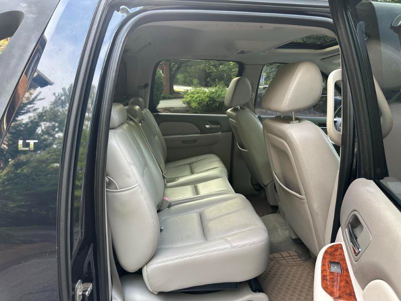 Used 2008 Chevrolet Avalanche LT w/ LT Preferred Equipment Group AWD/4WD image 38