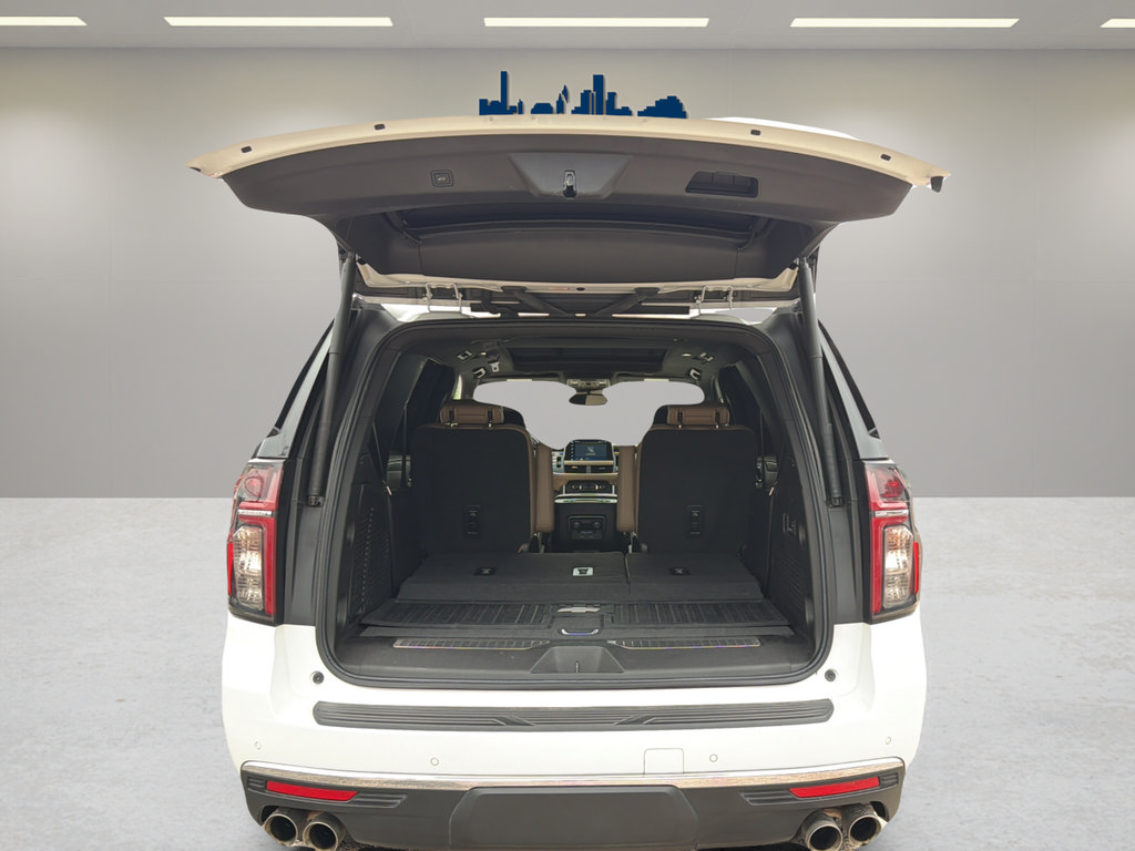 Used 2023 Chevrolet Tahoe Premier AWD/4WD image 13