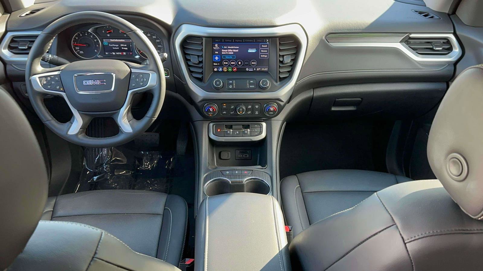 Used 2023 GMC Acadia SLT w/ Elevation Edition image 11