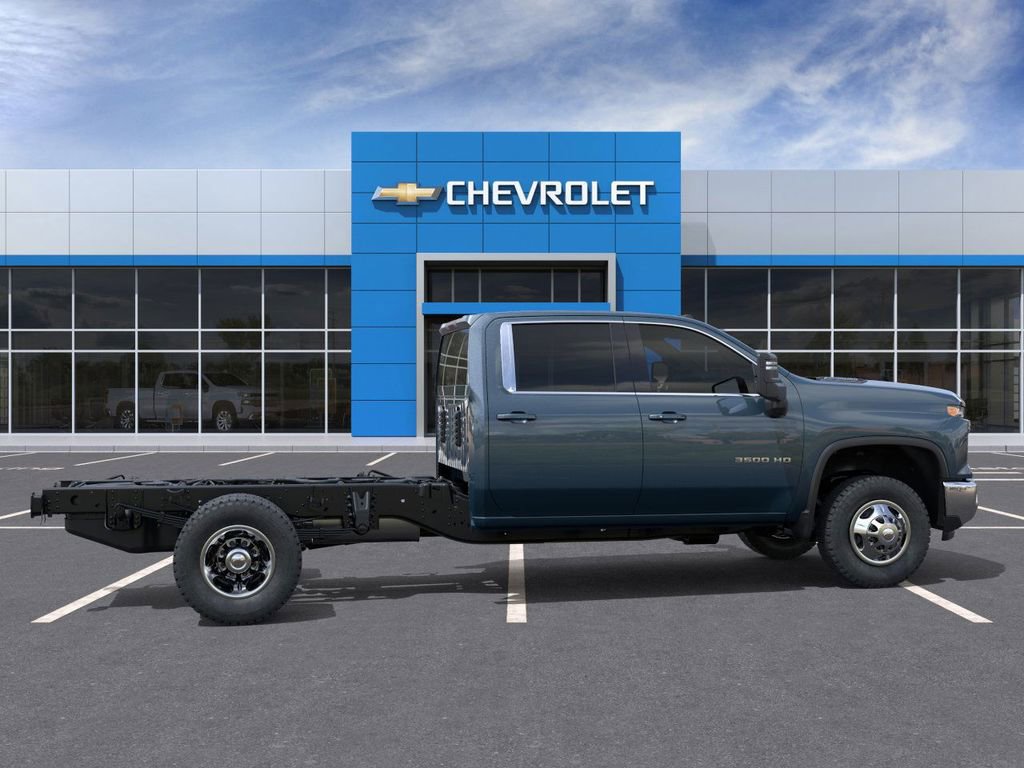 New 2026 Chevrolet Silverado 3500 LT w/ Convenience Package AWD/4WD image 5