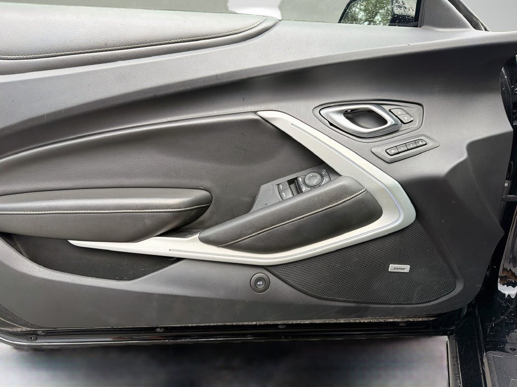 Used 2020 Chevrolet Camaro SS RWD image 20