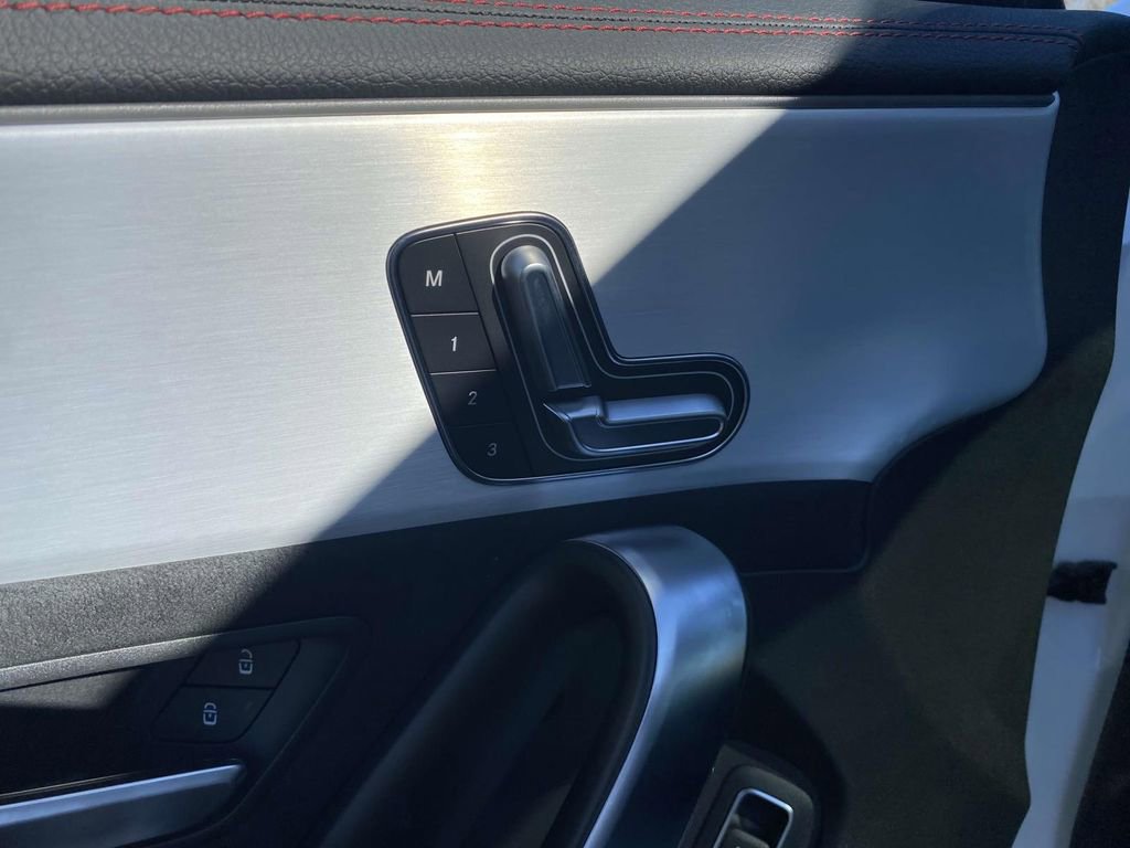 Certified 2025 Mercedes-Benz CLA 250 image 15
