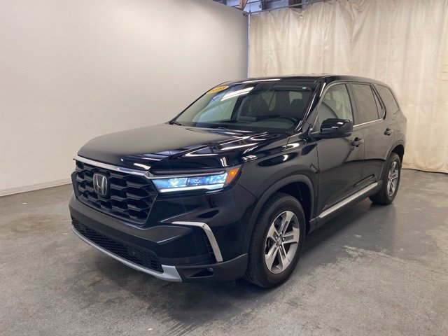 Certified 2025 Honda Pilot EX-L image 3