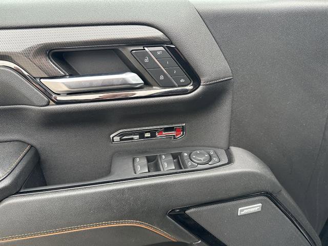 Used 2023 GMC Sierra 1500 AT4 w/ AT4 Premium Package AWD/4WD image 43