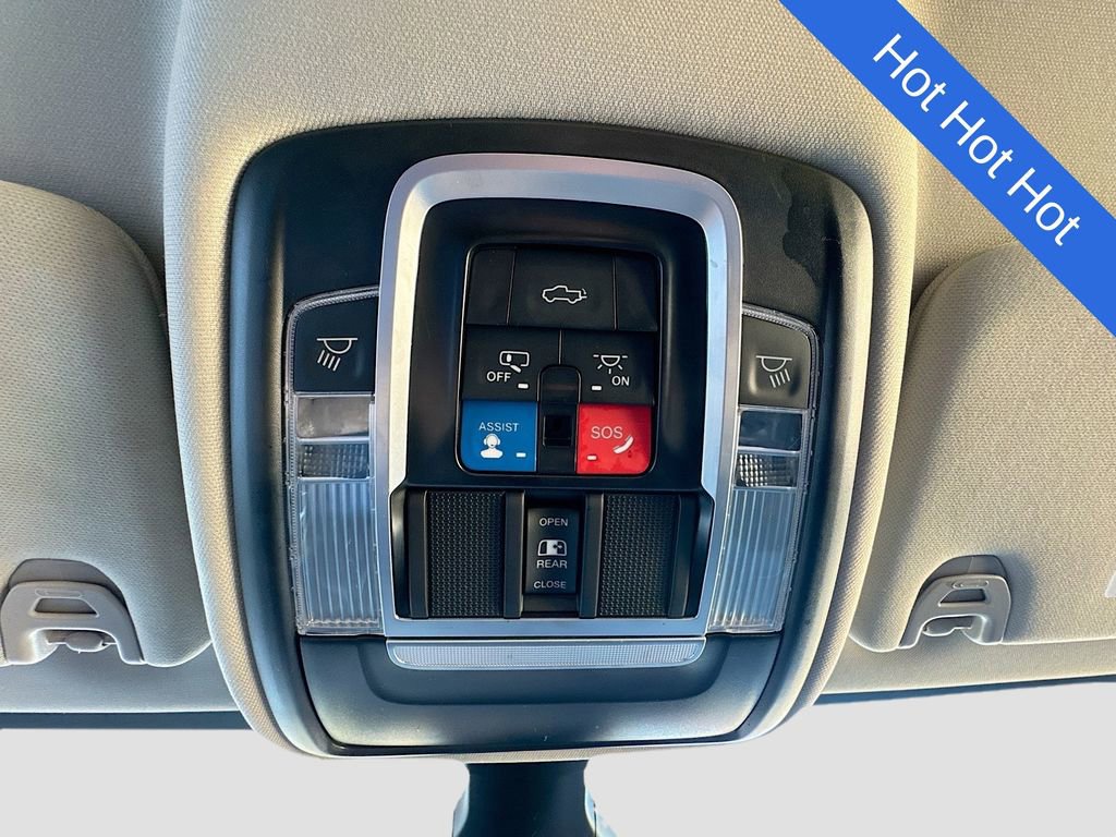 Used 2024 RAM 3500 Laramie image 36