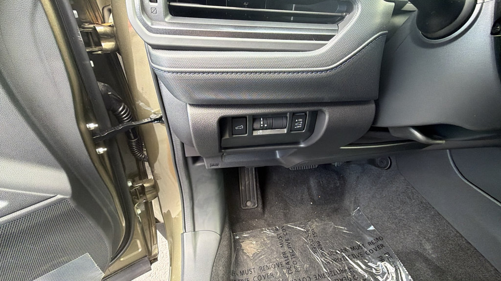 New 2026 Subaru Forester Premium AWD/4WD image 30