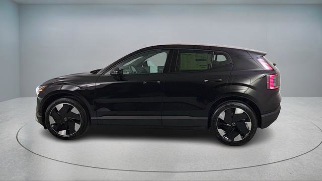 New 2026 Volvo EX30 Ultra w/ Protection Package AWD/4WD image 4