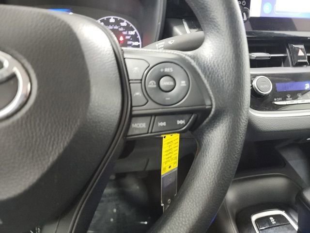 Used 2024 Toyota Corolla LE image 26