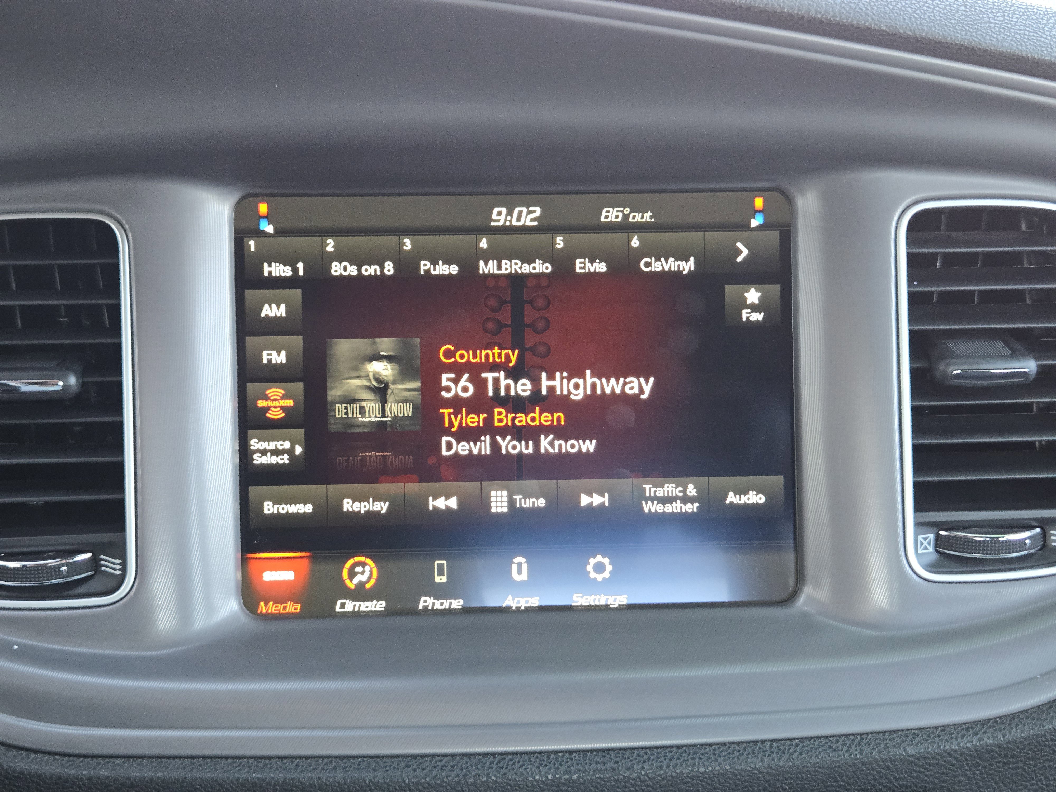 Used 2023 Dodge Charger SXT image 16