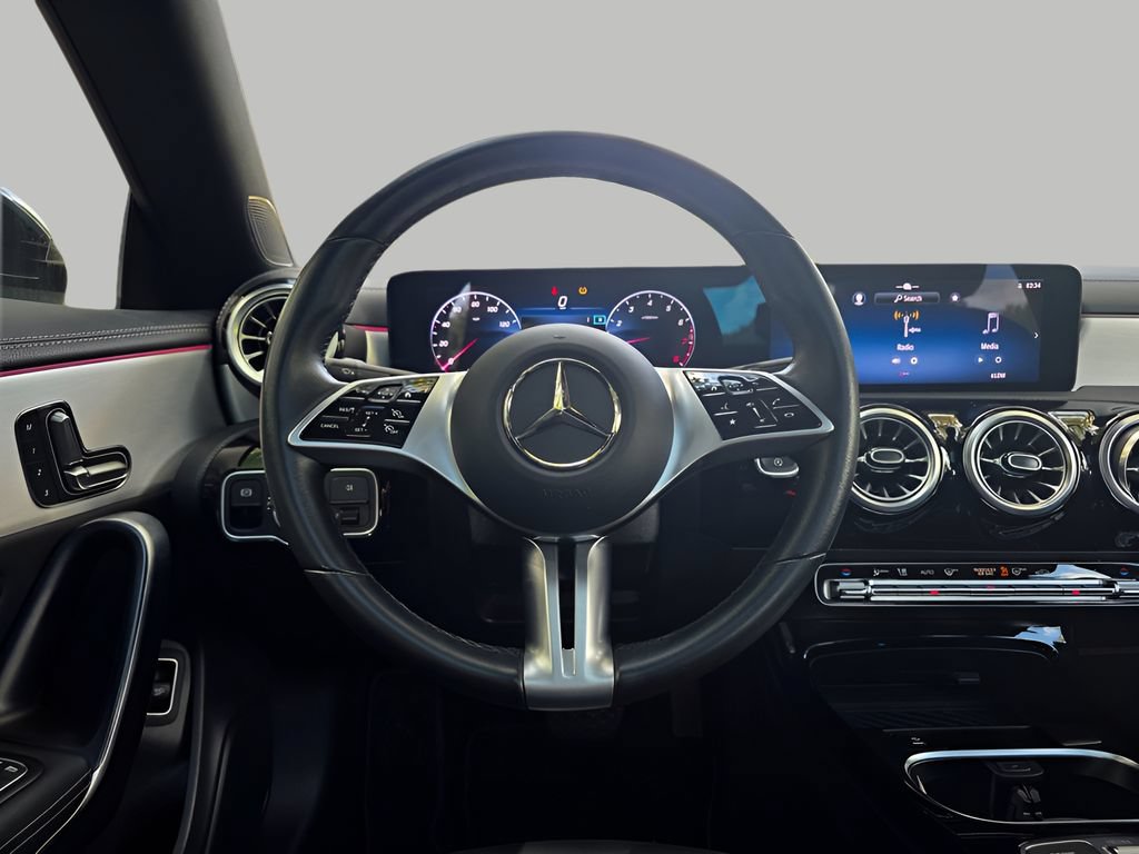 Used 2025 Mercedes-Benz CLA 250 image 18