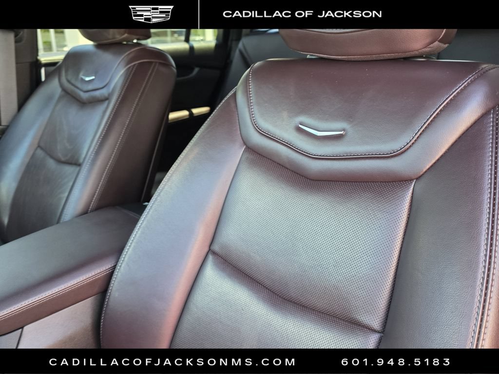 Certified 2022 Cadillac XT6 Premium Luxury w/ Technology Package AWD/4WD image 20
