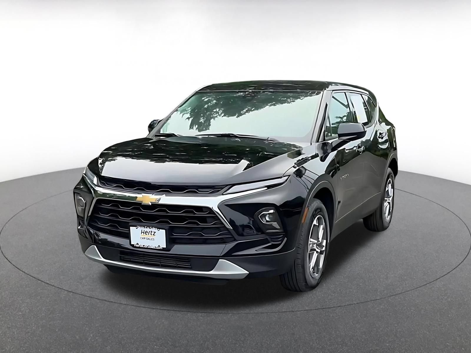 Used 2026 Chevrolet Blazer LT AWD/4WD image 4