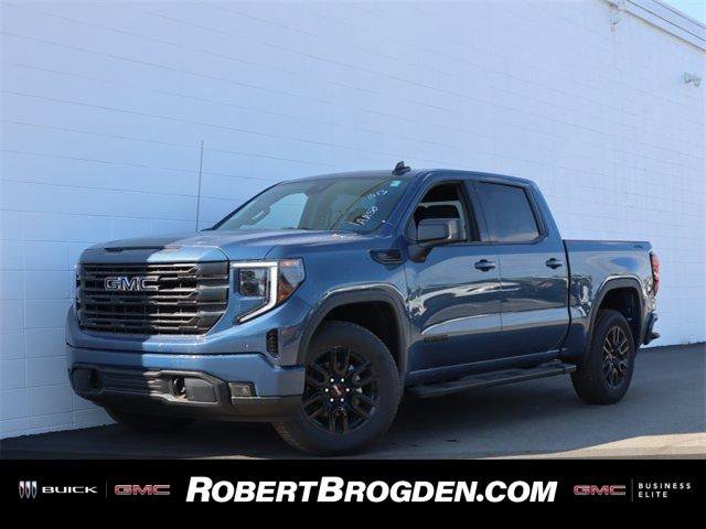 New 2026 GMC Sierra 1500 Elevation w/ LPO, Elevation Black Package