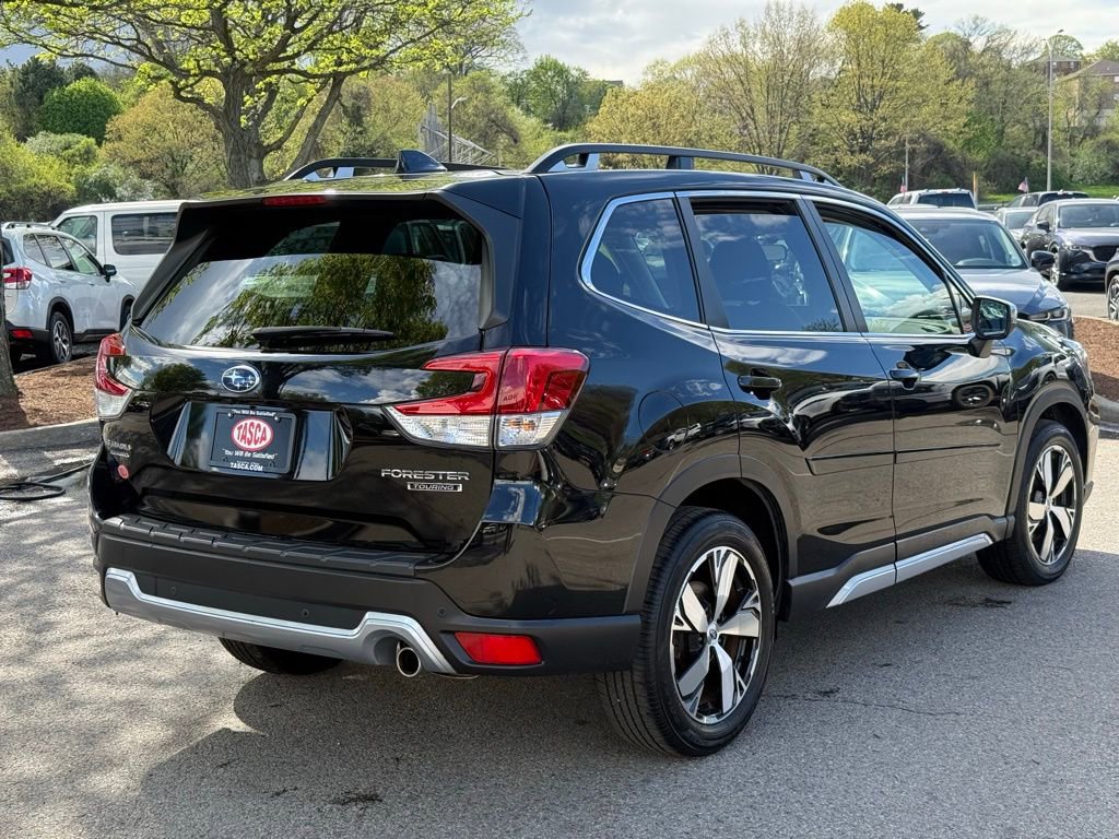 Used 2021 Subaru Forester Touring image 8