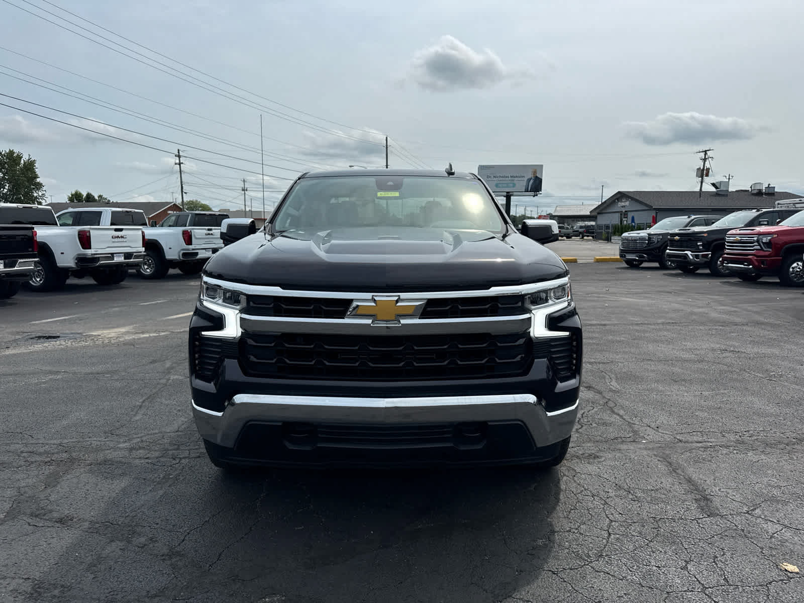 Certified 2024 Chevrolet Silverado 1500 LT AWD/4WD image 8