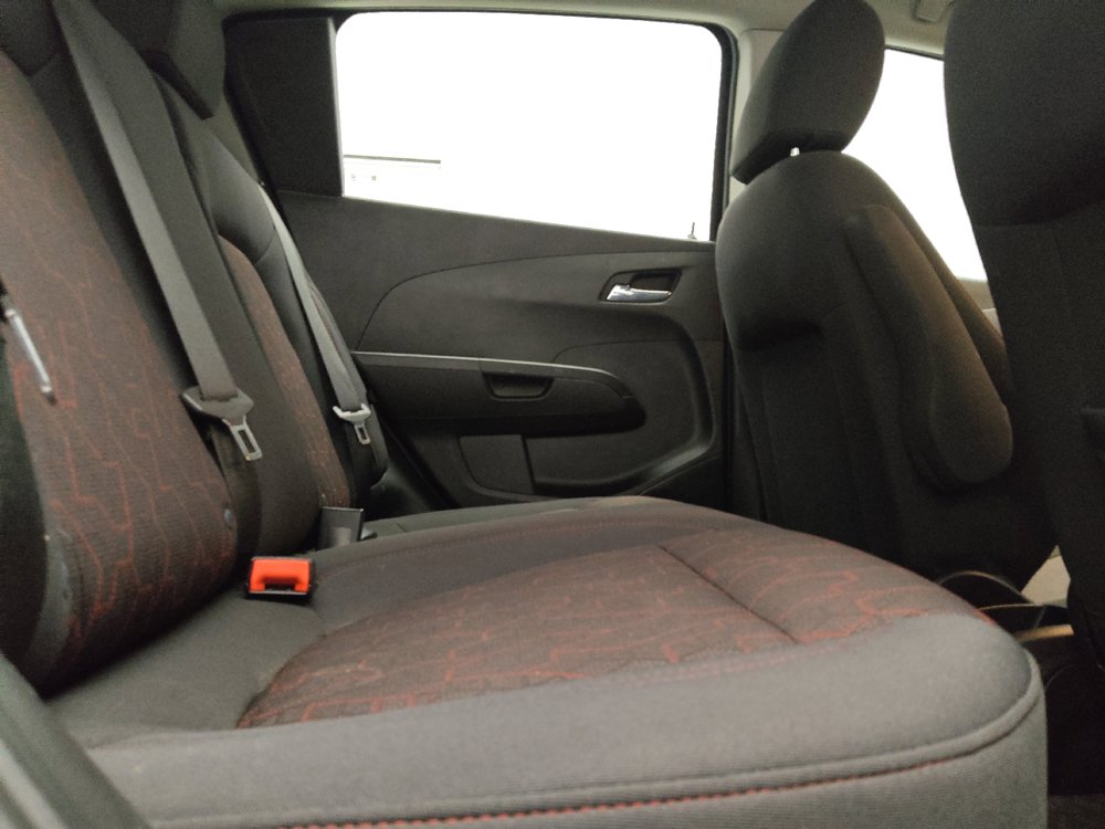 Used 2020 Chevrolet Sonic LT FWD image 19