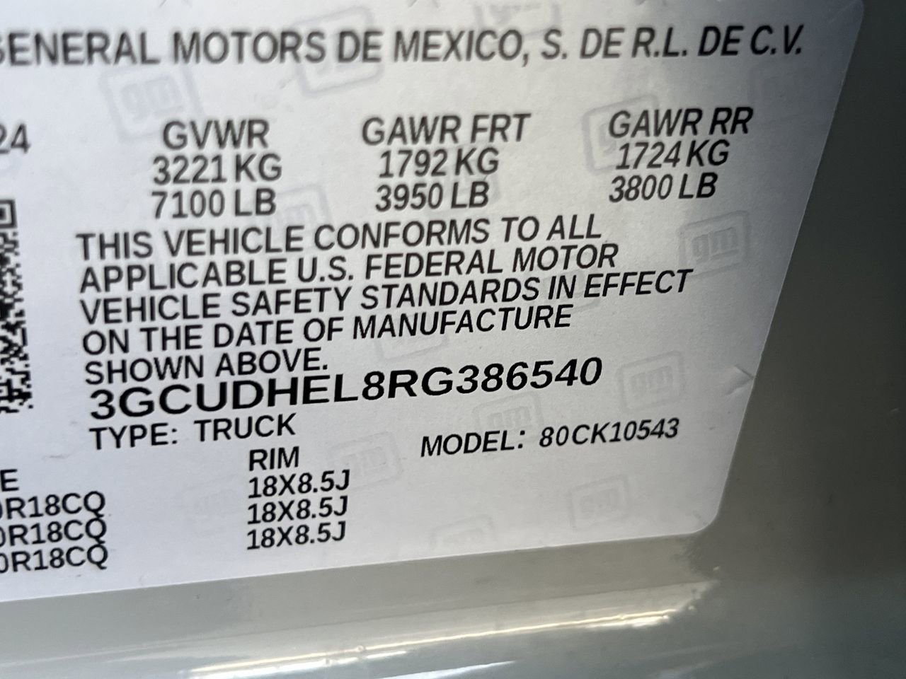 Used 2024 Chevrolet Silverado 1500 ZR2 w/ Technology Package AWD/4WD image 33