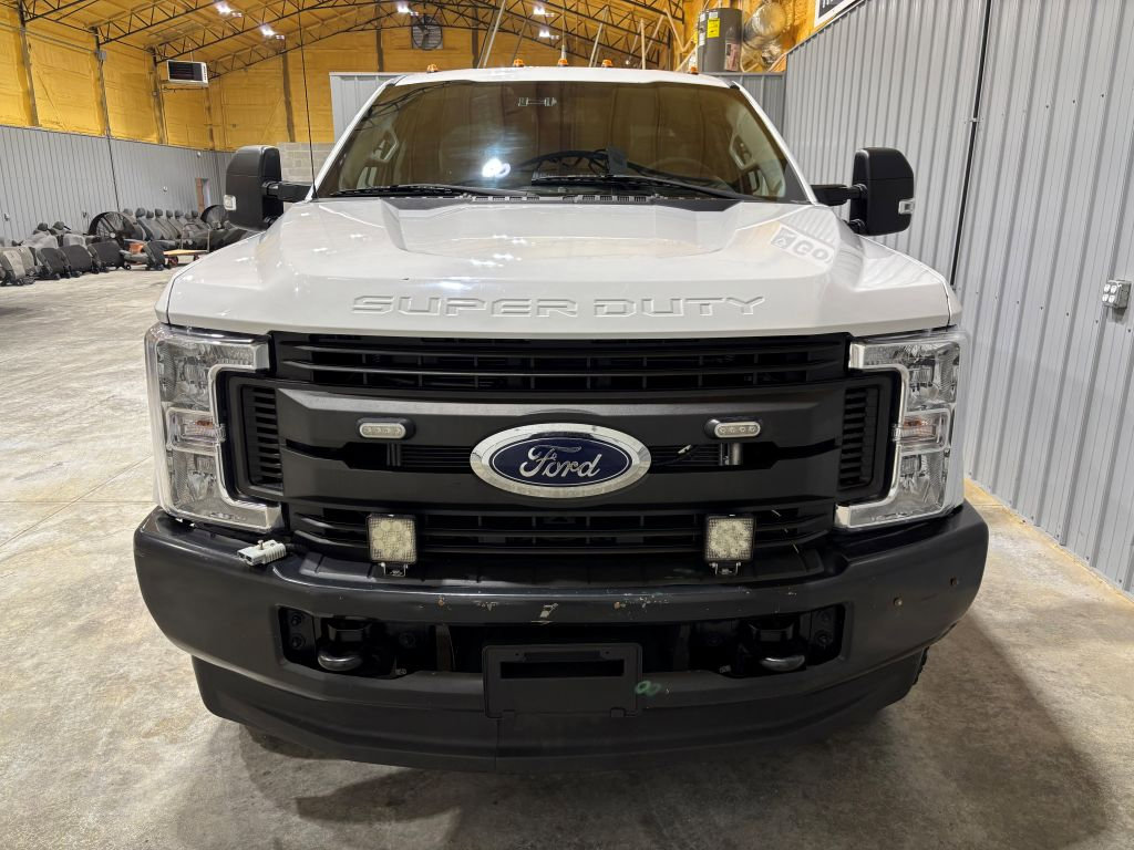 Used 2019 Ford F250 XL w/ Power Equipment Group image 7