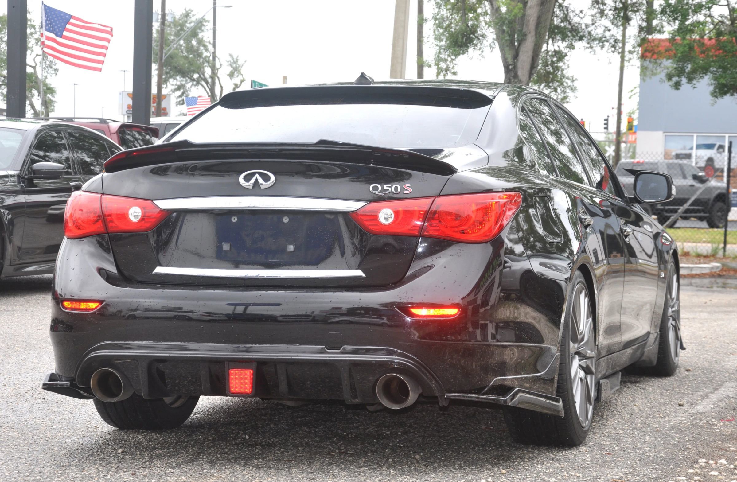 Used 2014 INFINITI Q50 Premium w/ Navigation Package RWD image 11