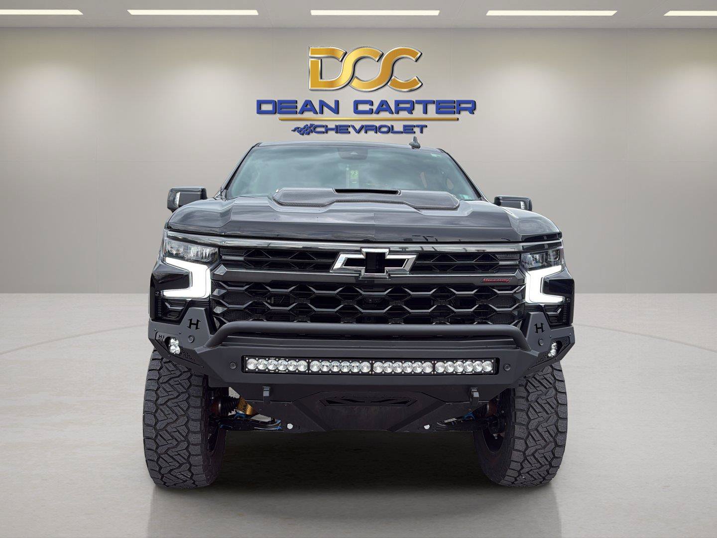 New 2026 Chevrolet Silverado 1500 ZR2 w/ Dark Appearance Package AWD/4WD image 8