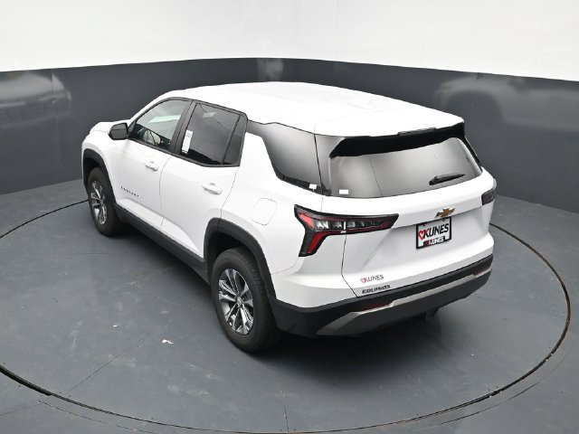 Used 2025 Chevrolet Equinox LT FWD image 53