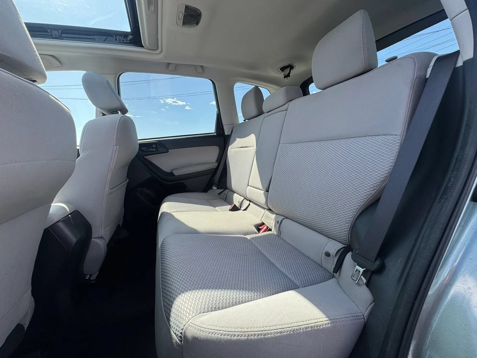 Used 2016 Subaru Forester 2.5i Premium w/ All-Weather Package AWD/4WD image 24
