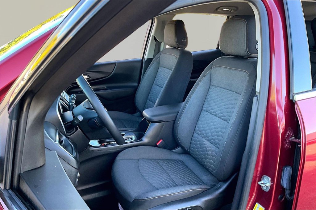 Used 2018 Chevrolet Equinox LT FWD image 18