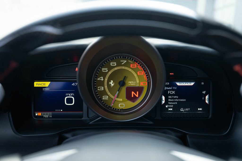 Certified 2021 Ferrari F8 Tributo image 42