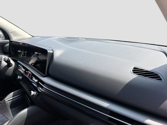 New 2026 Kia Sportage LX FWD image 28