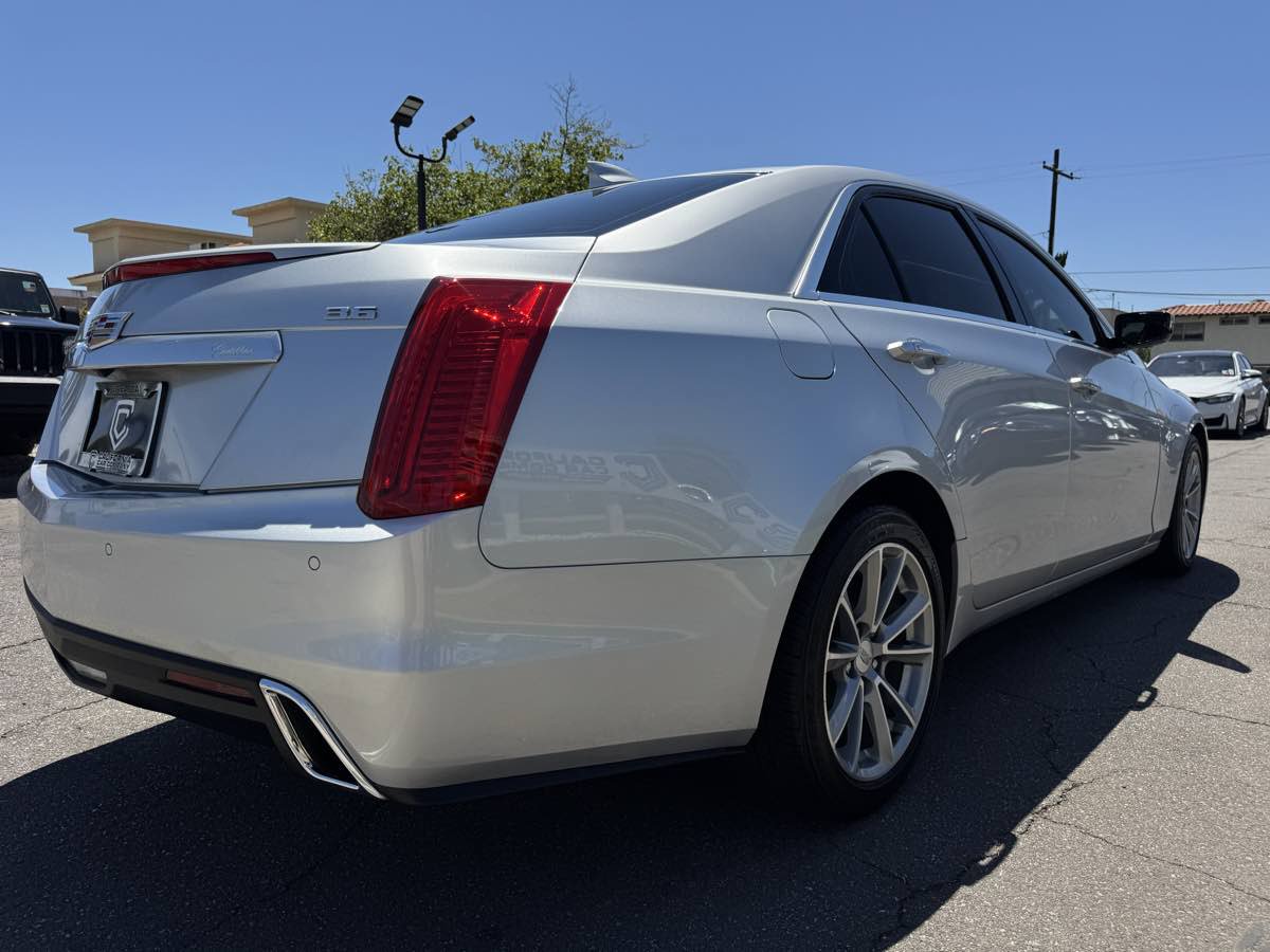 Used 2019 Cadillac CTS Luxury RWD image 8