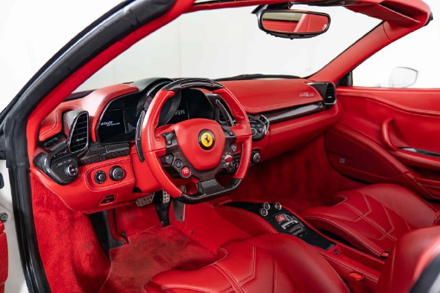Used 2014 Ferrari 458 Spider RWD image 16