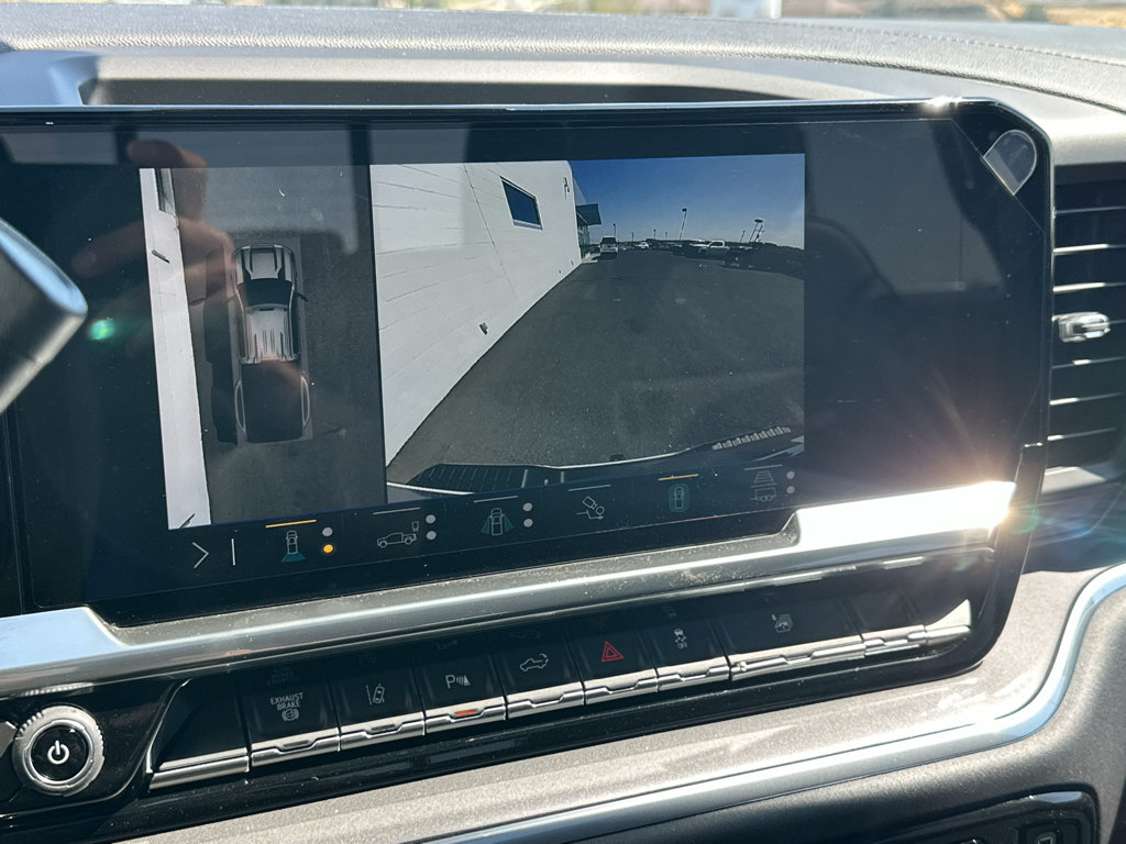 New 2026 Chevrolet Silverado 3500 High Country w/ Technology Package AWD/4WD image 17
