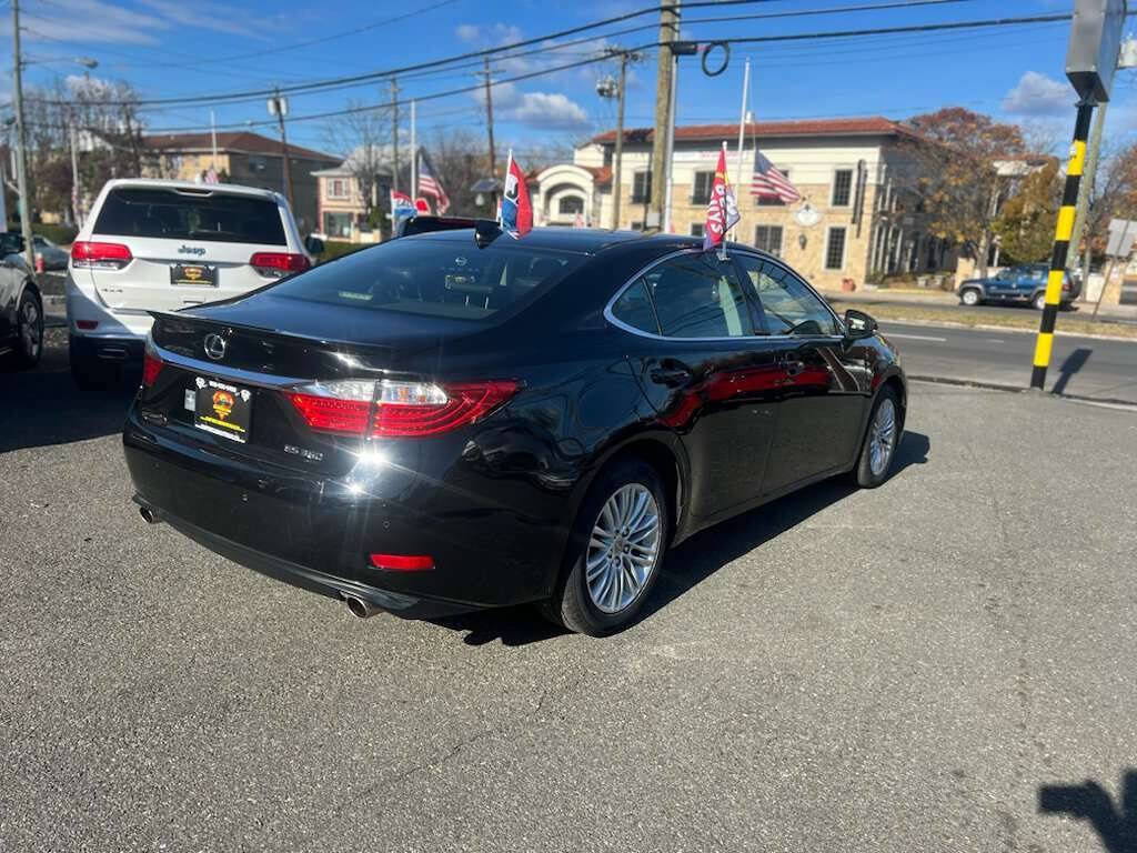 Used 2015 Lexus ES 350 image 4