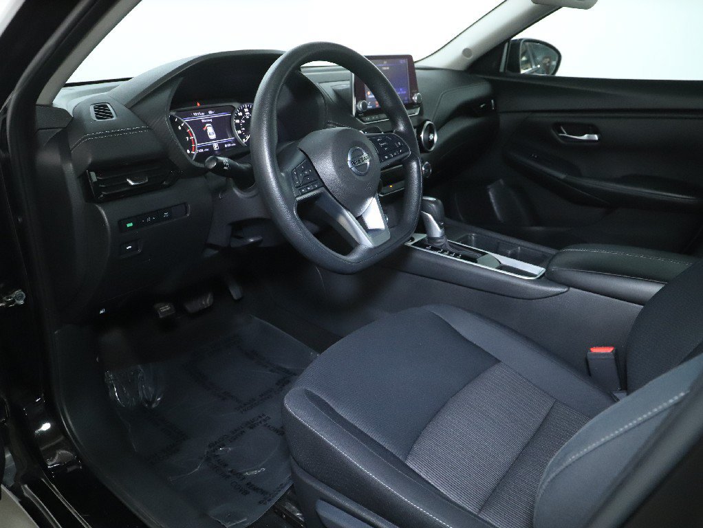 Certified 2023 Nissan Sentra SV FWD image 19