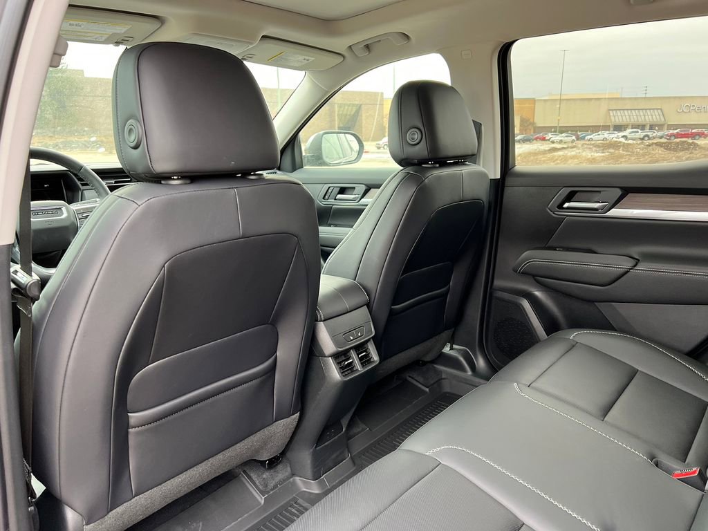 New 2026 GMC Terrain Denali w/ LPO, Floor Liner Package image 36