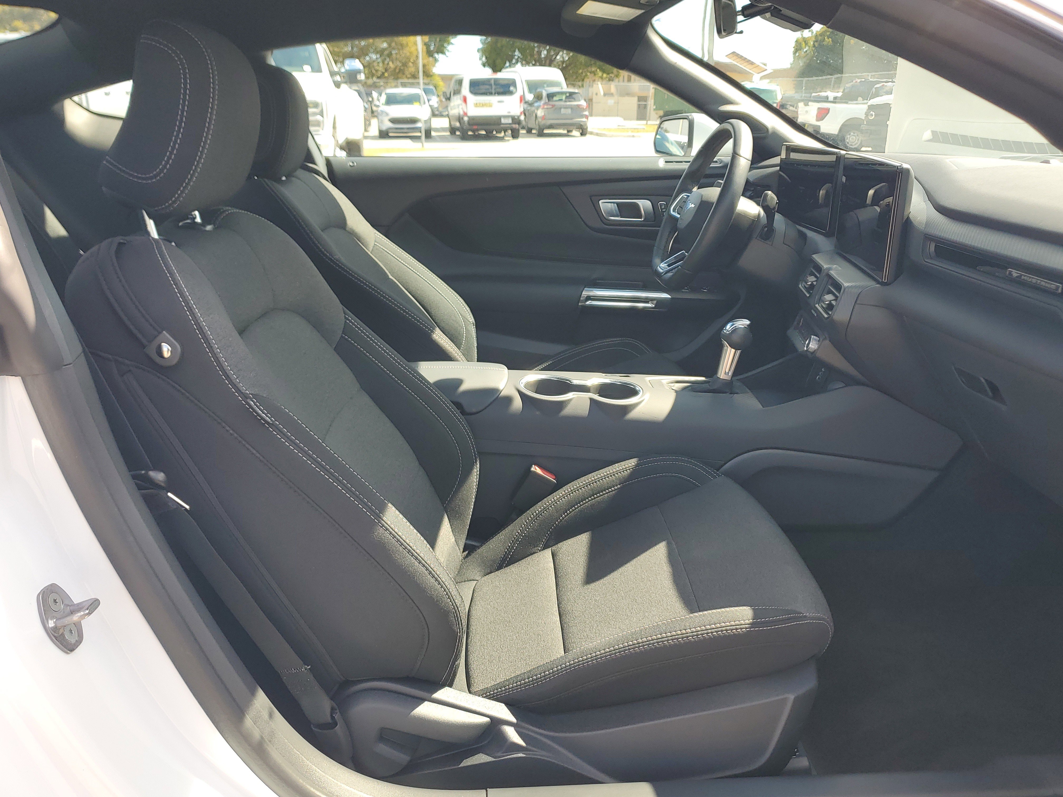 Used 2025 Ford Mustang Coupe image 15